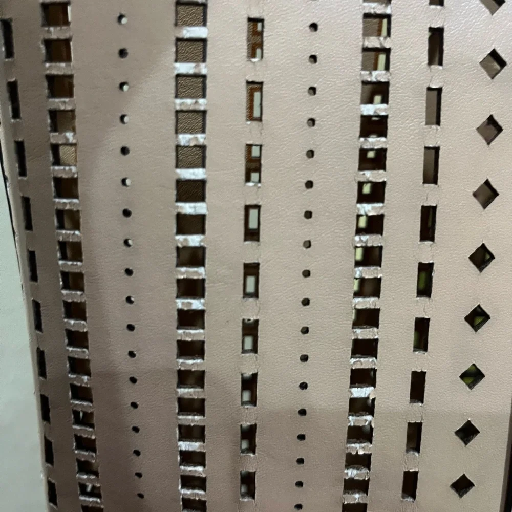 Stuff bundle - Tory Burch Cream Perforated Tote - Picture 16 of 16